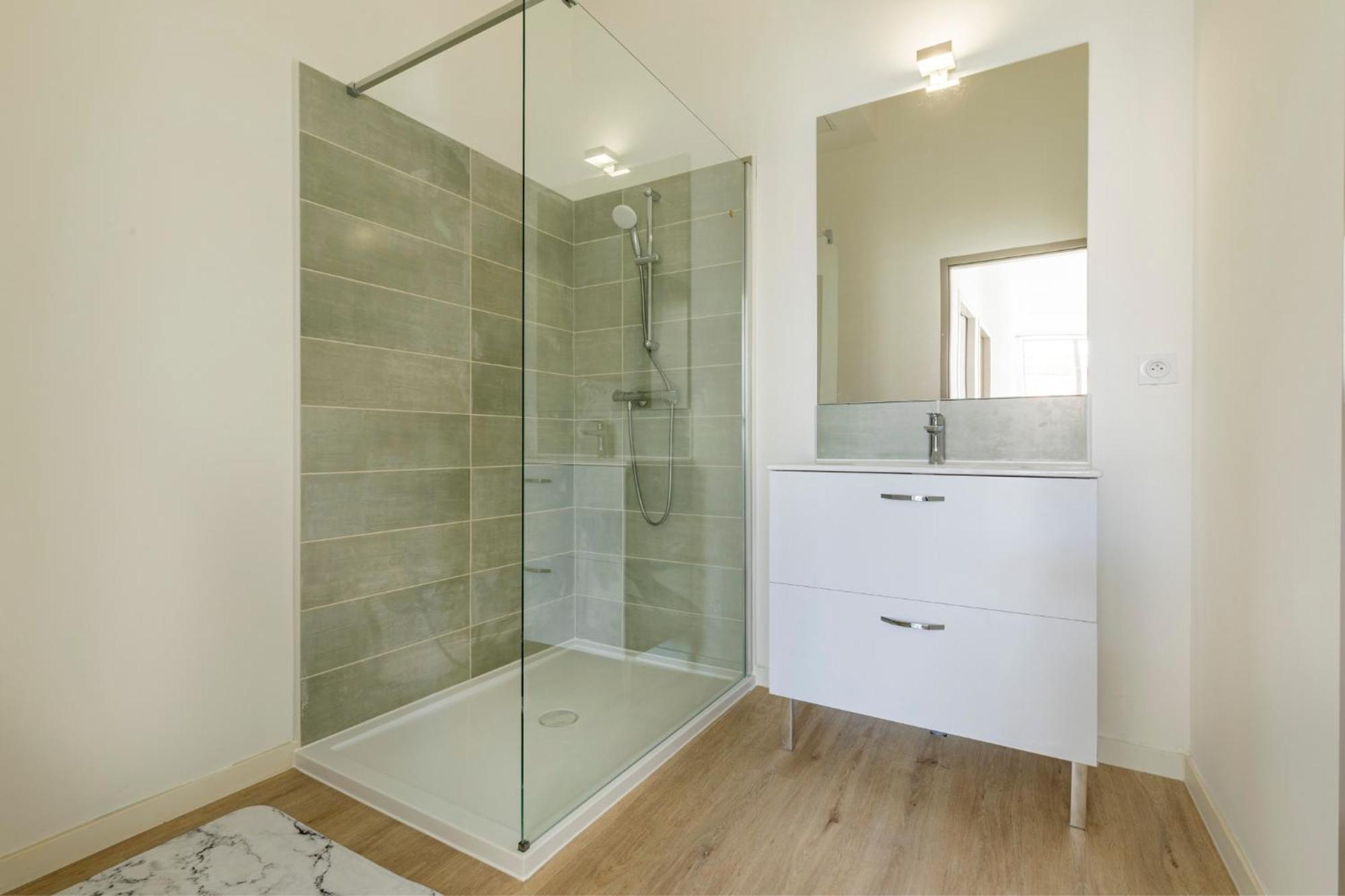 Le sicre - T3 lumineux avec 2 chambres et 1 canapé lit Castelsarrasin Extérieur photo